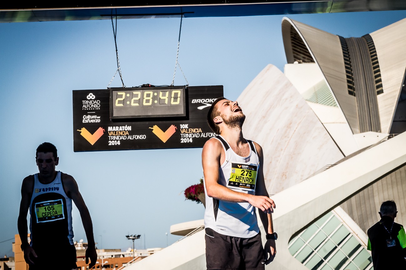 Fotografia deportiva running del Maratón de Valencia Trinidad Alfonso 2014