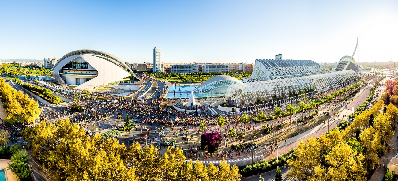 Fotografia deportiva running del Maratón de Valencia Trinidad Alfonso 2014