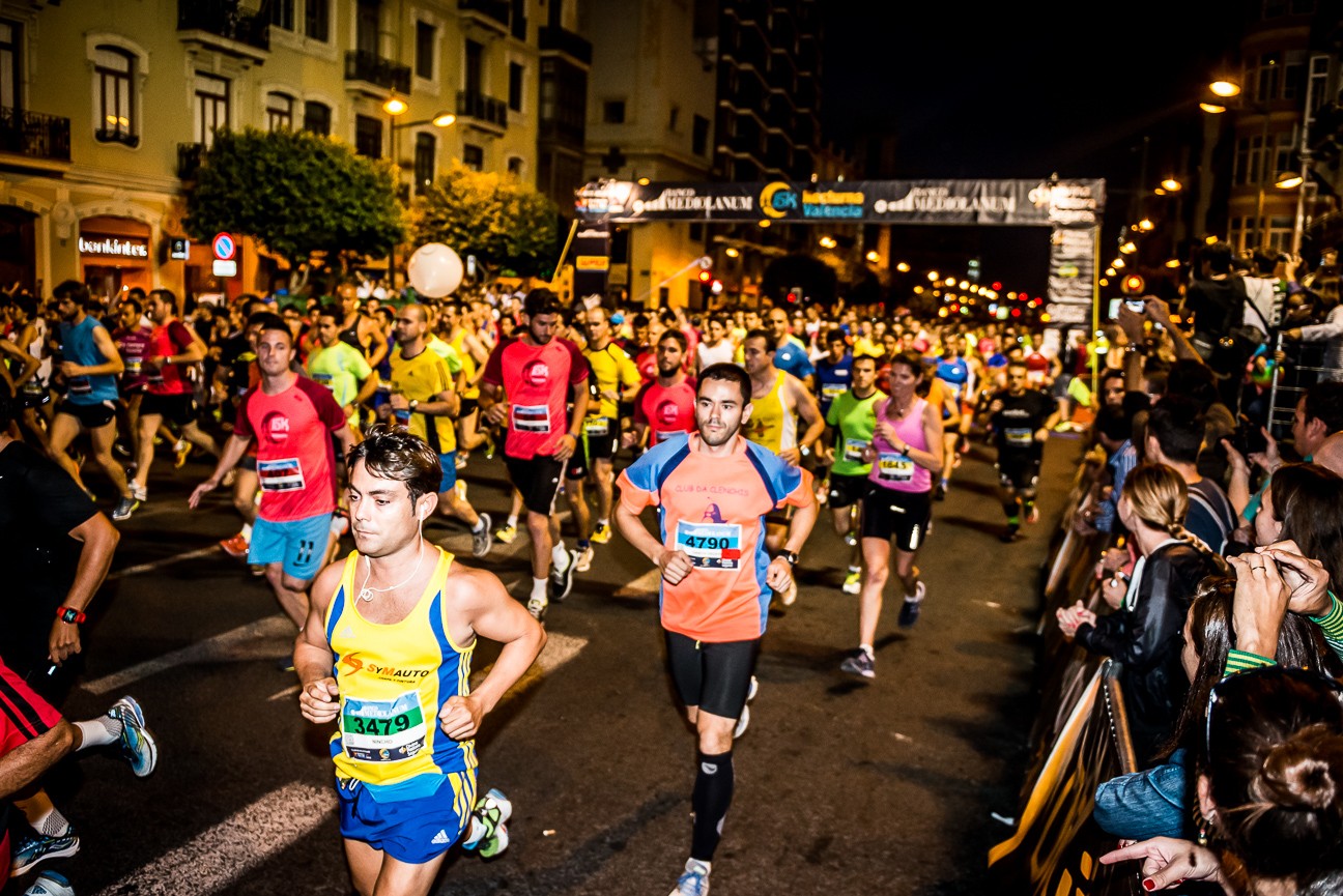 Fotografia deportiva de running en la 15K Nocturna de Valencia 2014