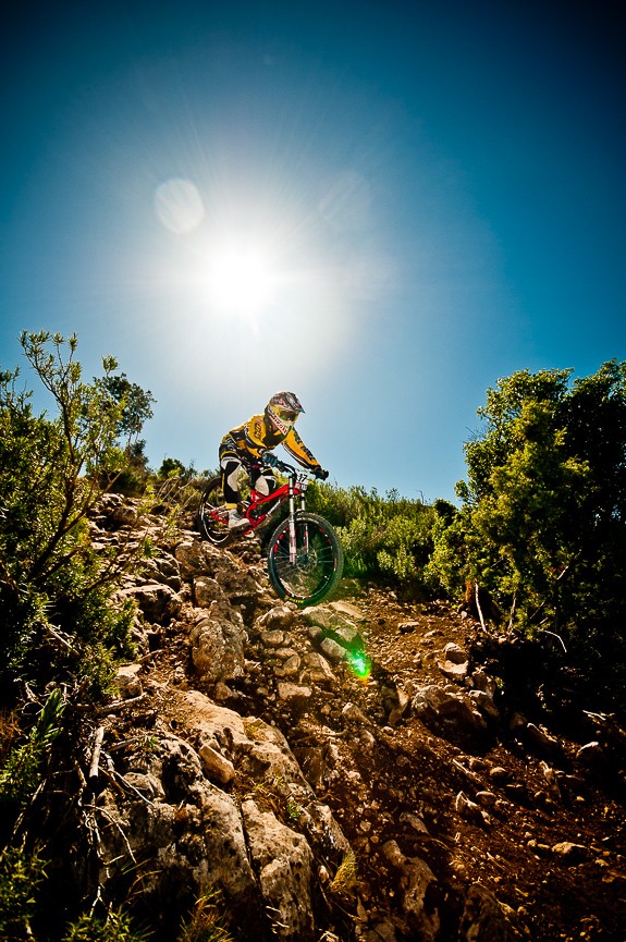 Fotografia deportiva del downhill V Fun Cup de la Fenasosa Bikepark